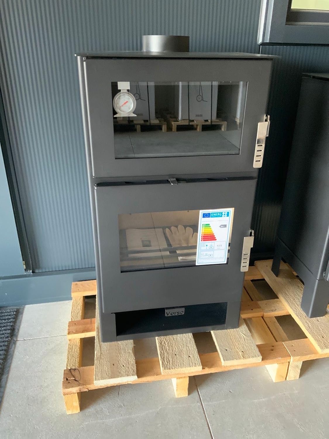 Generic, Kaminofen, 9kW, Grau, EEK A+ mit Backfach Verso F